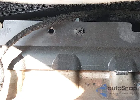 2017 Chrysler 200 Limited Platinum z USA, uszkodzony, nr VIN 1C3CCCAB8HN502053